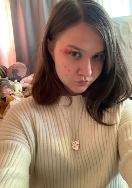 Алина из Самары, мне 19, познакомлюсь для постоянных отношений