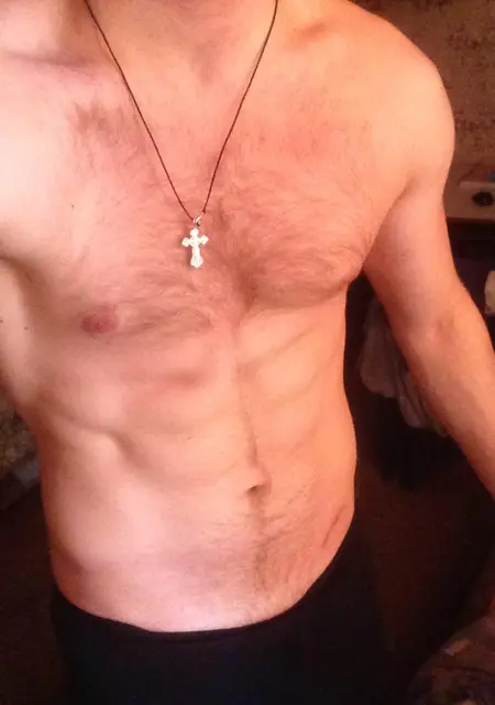 Я Semen, 30, знакомлюсь без обязательств в Омске