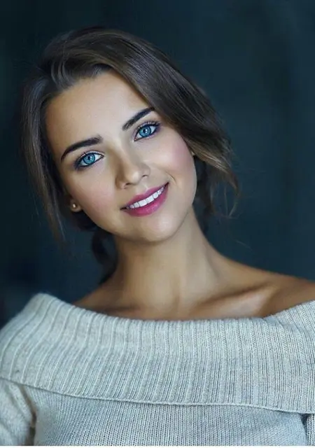 Я Виктория, 35, из Брянска, ищу знакомство для приятного времяпровождения