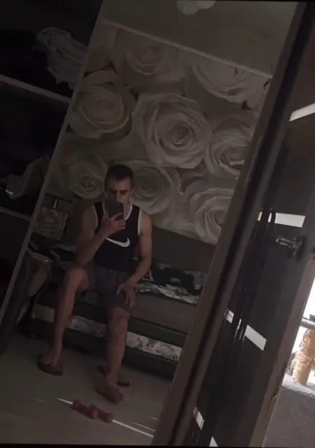 Я Владислав, 24, знакомлюсь на одну ночь в Санкт-Петербурге