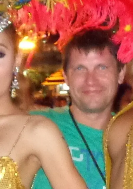 Я Dmitry, 50, знакомлюсь на одну ночь в Воронеже