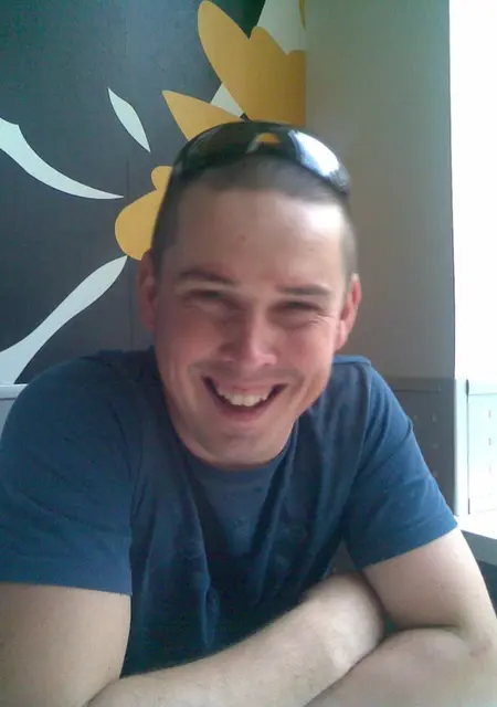 Sergey из Челябинска, ищу на сайте знакомства на одну ночь