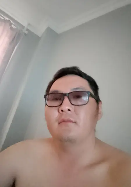 Евгений из Якутска, ищу на сайте знакомства на одну ночь