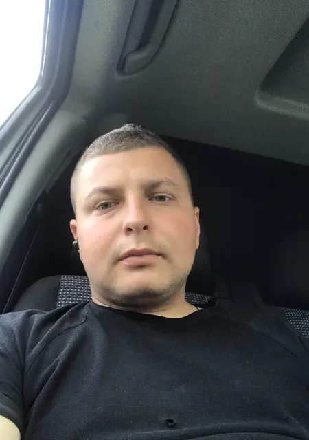 Андрій из Черновцов, мне 28, познакомлюсь без обязательств