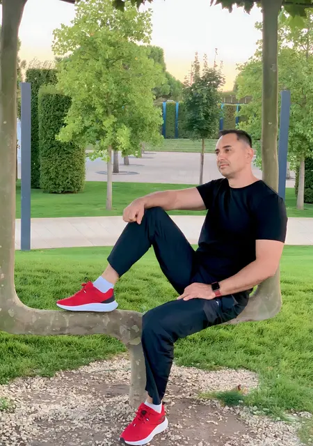 Сергей из Славянска-на-Кубани, ищу на сайте приятное времяпровождение