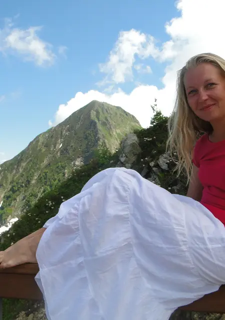 Я Нана, 38, знакомлюсь для дружбы в Мурманске