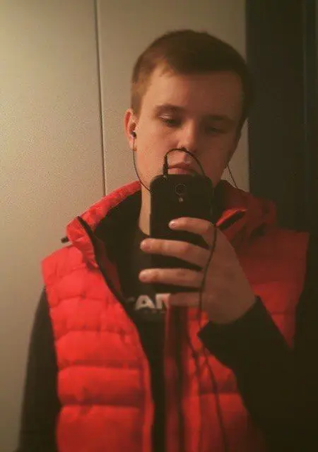 Я Константин, 29, знакомлюсь без обязательств в Железнодорожном