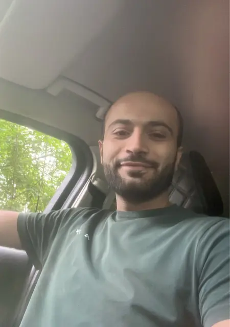 Я Артем, 30, из Химок, ищу знакомство для приятного времяпровождения