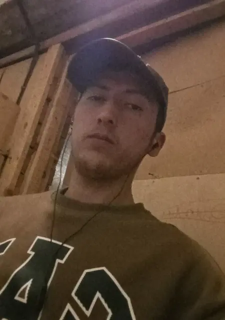 Шукрулло из Костромы, мне 28, познакомлюсь на одну ночь