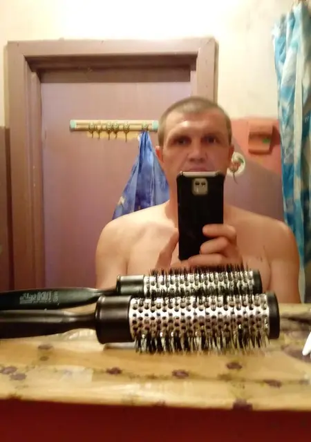 Я Вова, 47, знакомлюсь без обязательств в Костроме