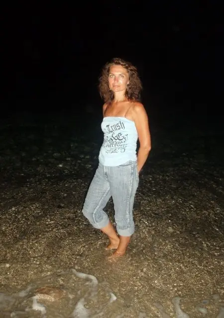 Оксана из Севастополя, мне 41, познакомлюсь без обязательств