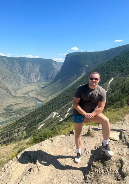 Я Сергей, 35, из Новосибирска, ищу знакомства без обязательств