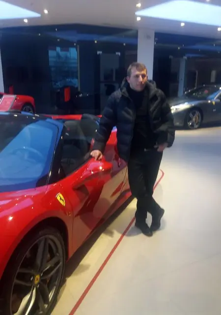 Я Сергей, 41, из Одинцова, ищу знакомства на одну ночь