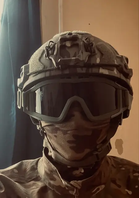 Бог Господь из Москвы, мне 25, познакомлюсь на одну ночь