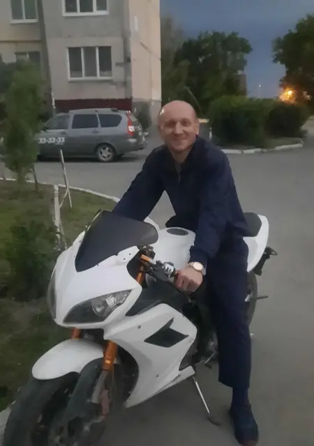 Вован из Орска, мне 49, познакомлюсь без обязательств