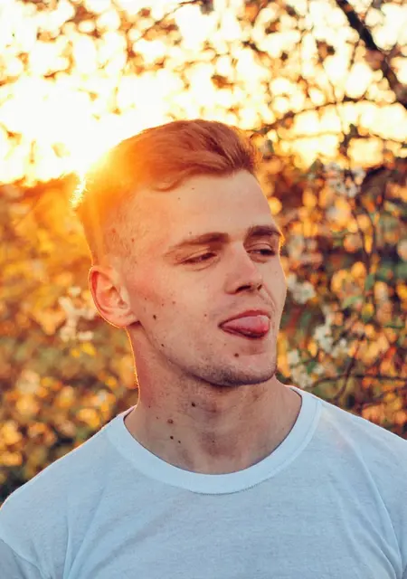 Я Илья, 26, из Барановичей, ищу знакомство для дружбы