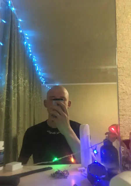 Виктор из Арзамаса, ищу на сайте знакомства без обязательств