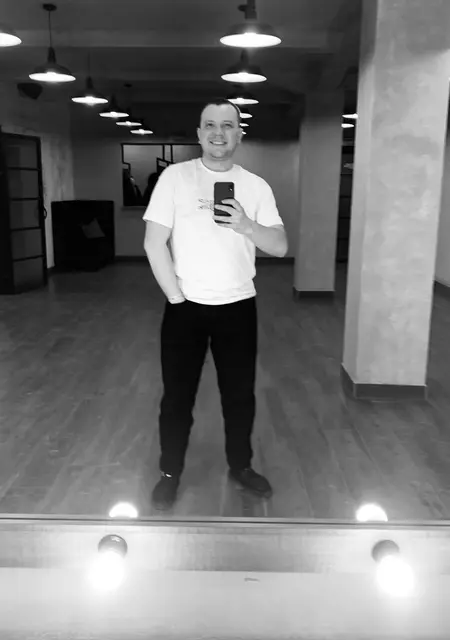 Я Дима, 29, из Орла, ищу знакомства без обязательств