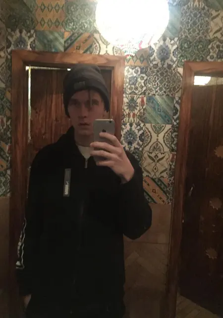 Я Константин, 25, знакомлюсь для приятного времяпровождения в Звенигороде