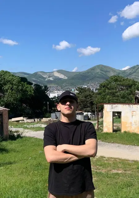 Я Руслан, 20, знакомлюсь для вирта в Сочи