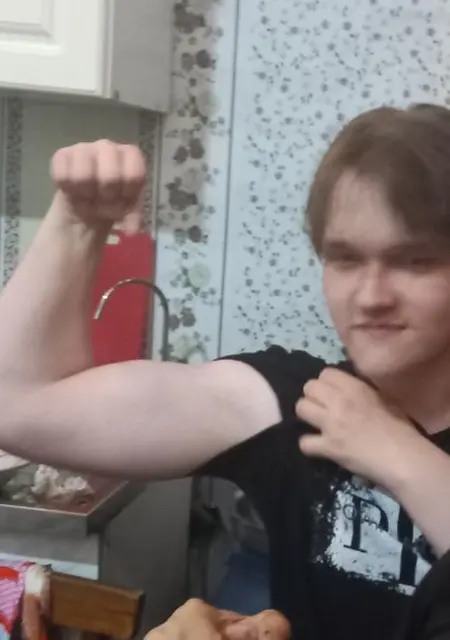 Николай из Прокопьевска, ищу на сайте открытые отношения