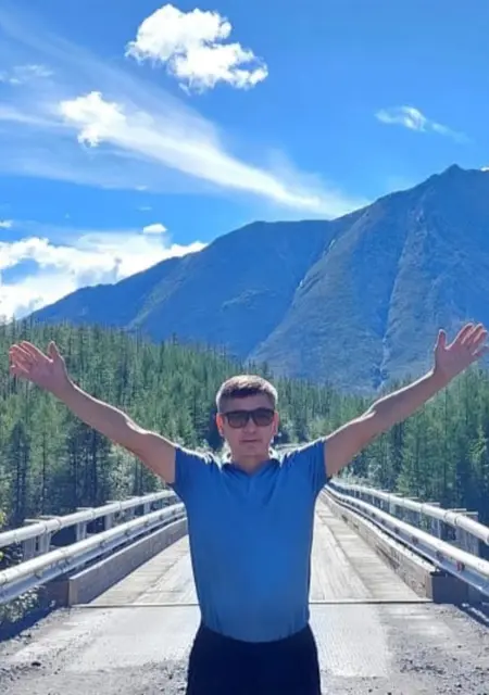 Я Николай, 46, знакомлюсь на одну ночь в Якутске