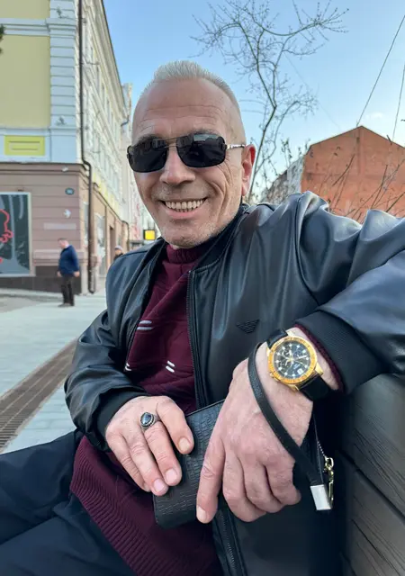 Я Бахтияр, 54, из Нижнего Новгорода, ищу знакомство для постоянных отношений