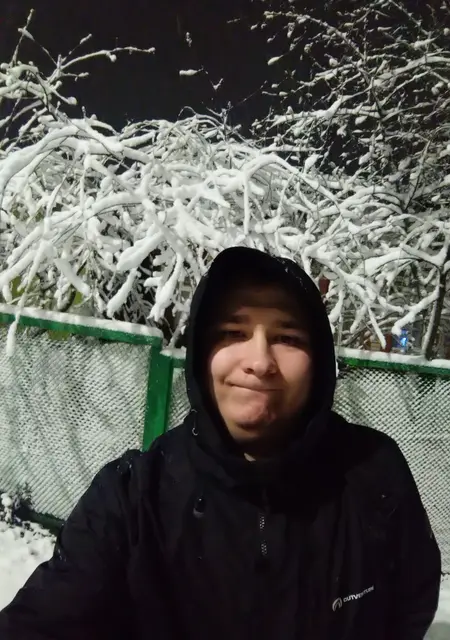 Влад из Саранска, мне 29, познакомлюсь на одну ночь