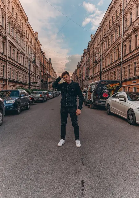 Я Владимир, 28, знакомлюсь без обязательств в Калининграде