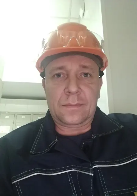 Сергей из Тюмени, мне 44, познакомлюсь на одну ночь