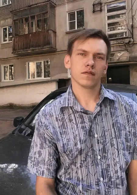 Я Евгений, 32, знакомлюсь для постоянных отношений в Боровичах