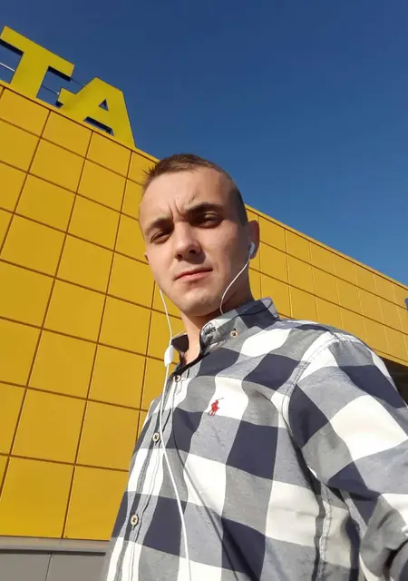 Руслан из Октябрьского, мне 30, познакомлюсь на одну ночь