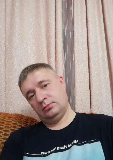 Я Дима, 47, знакомлюсь без обязательств в Ижевске