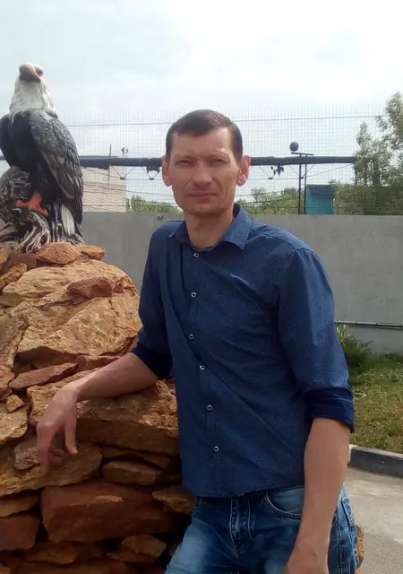 Я Николай, 50, из Воронежа, ищу знакомство для дружбы