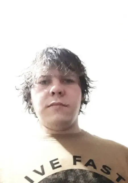 Я Денис, 36, знакомлюсь для дружбы в Красном Куте