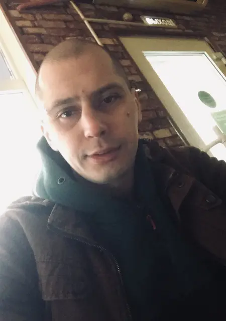 Я Василий, 30, из Ухты, ищу знакомство для дружбы