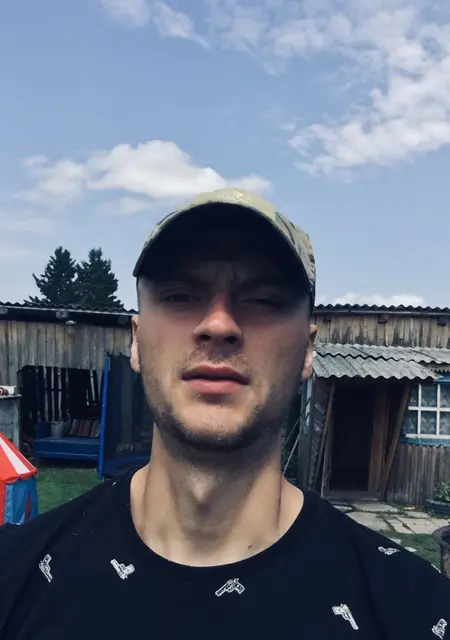 Я Сергей, 29, знакомлюсь без обязательств в Новосибирске