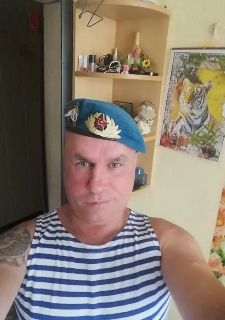 Лёха из Хабаровска, мне 49, познакомлюсь без обязательств