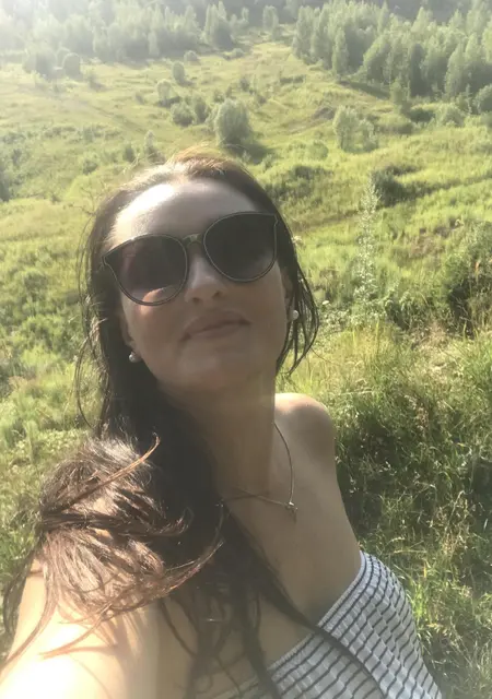 Лика из Сочи, мне 40, познакомлюсь на одну ночь