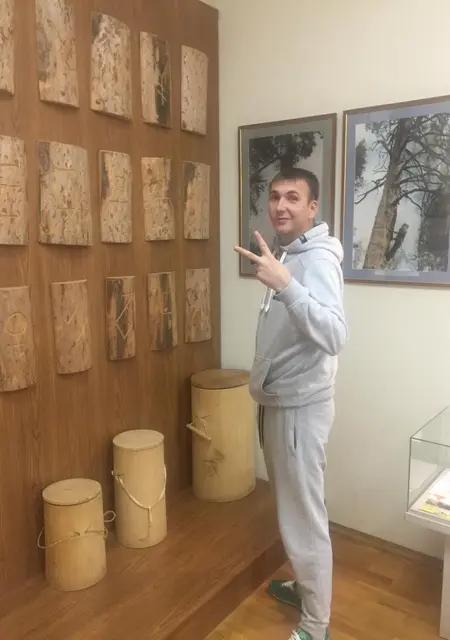 Я Матвей, 35, знакомлюсь для дружбы в Новом Уренгое