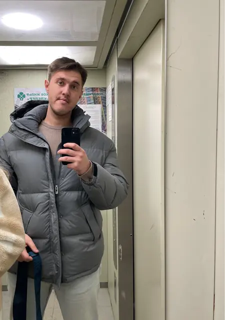 Никита из Лучегорска, мне 23, познакомлюсь для приятного времяпровождения