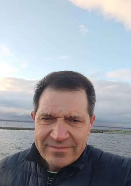 Я Антон, 50, знакомлюсь для приятного времяпровождения в Кропоткине