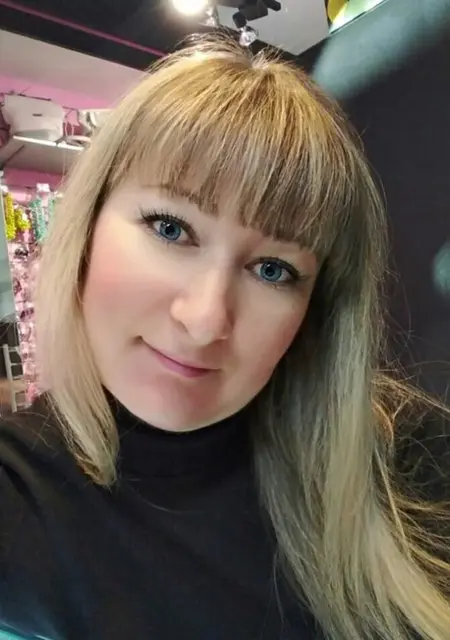 Ольга из Саратова, ищу на сайте знакомства без обязательств