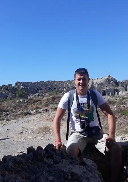 Ромеоо из Рязани, ищу на сайте знакомства на одну ночь