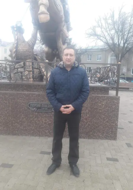 Я Валерий, 51, из Георгиевска, ищу знакомства на одну ночь