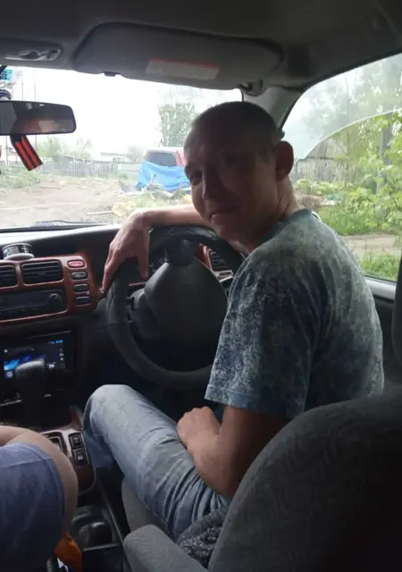 Кирилл из Охи, ищу на сайте знакомства на одну ночь