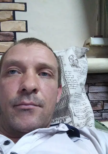 Я Денис, 41, из Раевки, ищу знакомства без обязательств