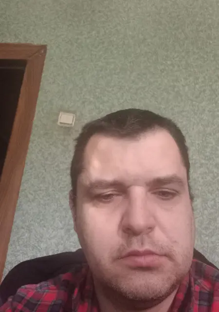 Саша из Донецка, ищу на сайте знакомства без обязательств