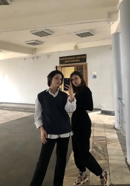 Полинка из Самары, ищу на сайте приятное времяпровождение