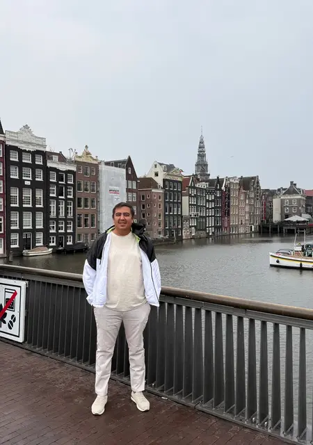 Khusan из Невеля, мне 33, познакомлюсь для приятного времяпровождения